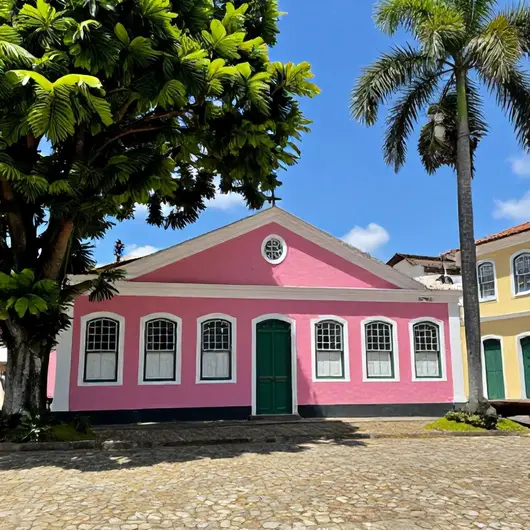 Descubra a casa rosa Descubra a casa rosa