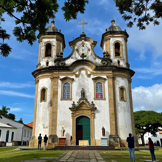 Melhores lugares de turismo religioso na Bahia: guia atualizado